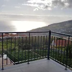 Guine Arco da Calheta (Madeira)