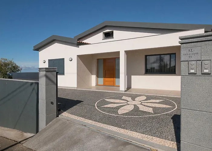 Guine * Arco da Calheta (Madeira)